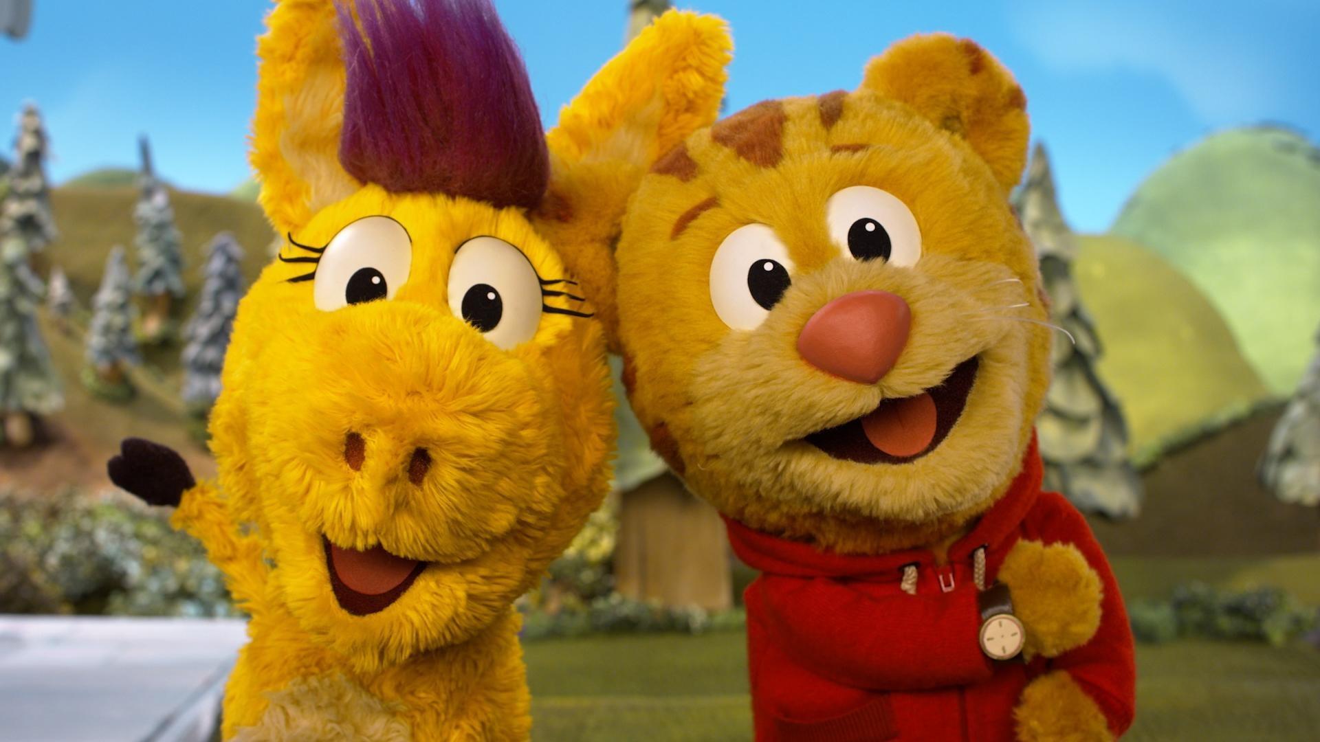 Daniel Tiger and Donkey Hodie meet for the first time in Someplace Else.