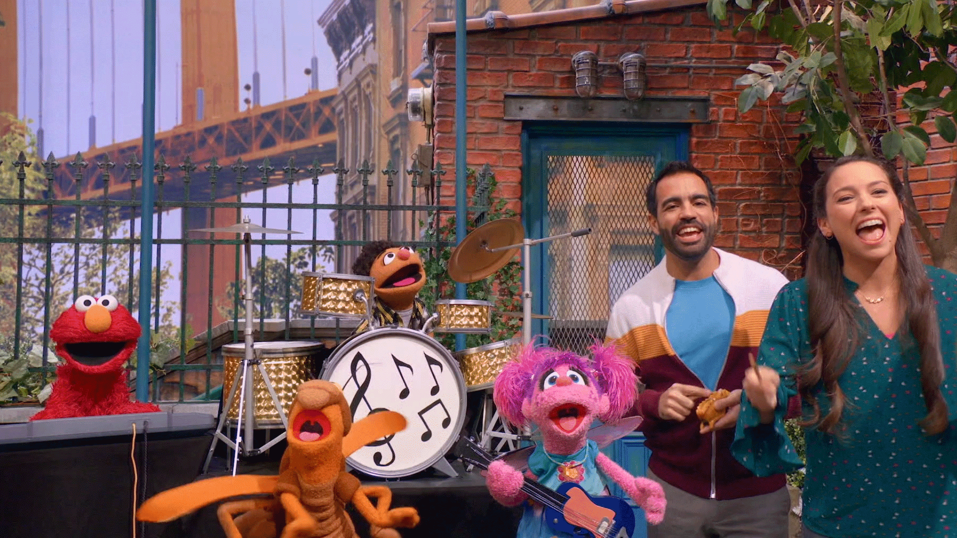 Elmo, Abby, and Tamir come across a wooden cricket. They learn that it’s a musical instrument.